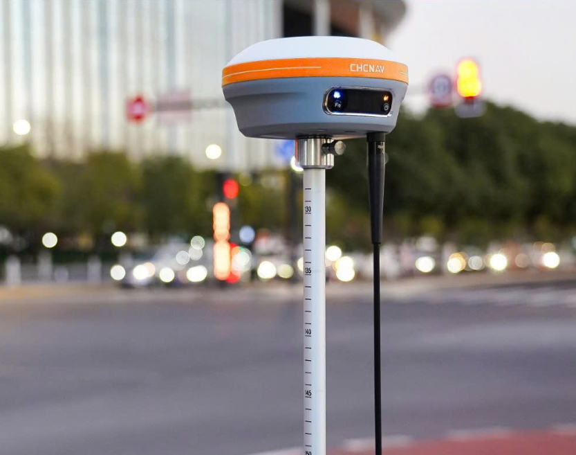 MÁY ĐỊNH VỊ GPS RTK CHC i83 MÁY ĐỊNH VỊ GPS RTK CHC i83
